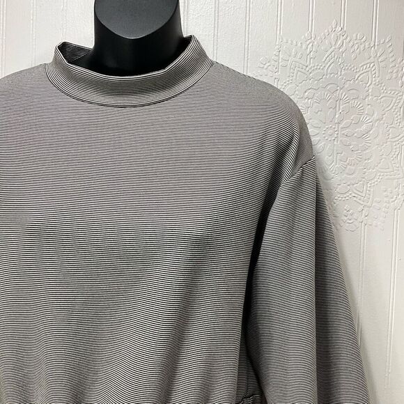 URBAN ROMANTICS Long Sleeve Top - Picture 2 of 4